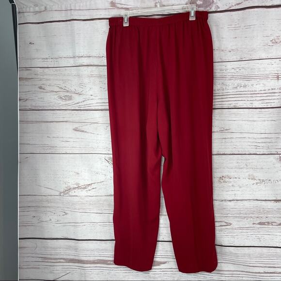 Maggie McNaughton red top and pants set button down - Picture 6 of 12